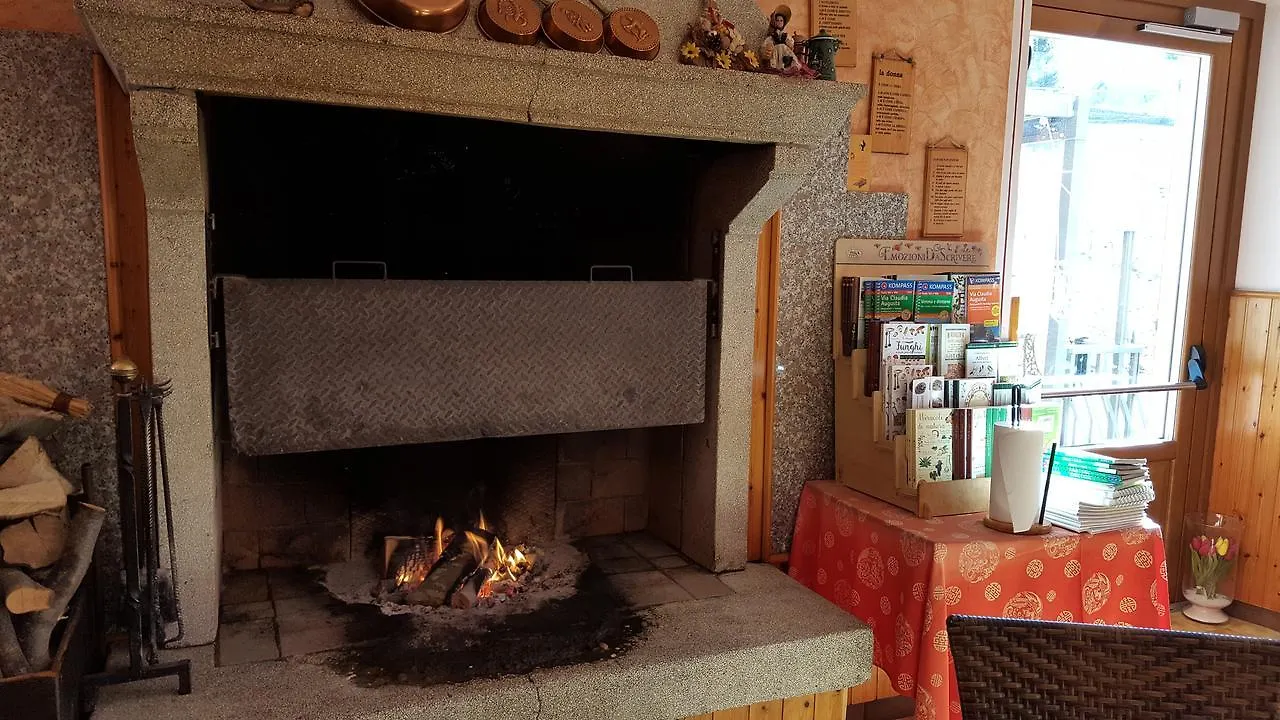 Hotel Al Cacciatore San Zeno di Montagna Italy